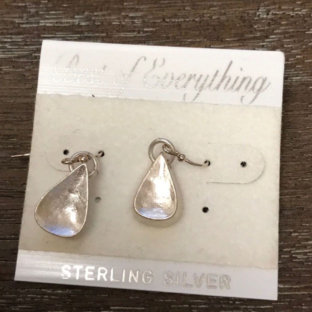 🆕 Sterling silver teardrop earrings
